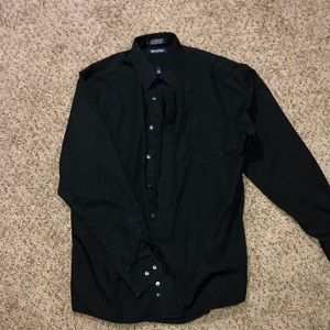 Black wrinkle free shirt